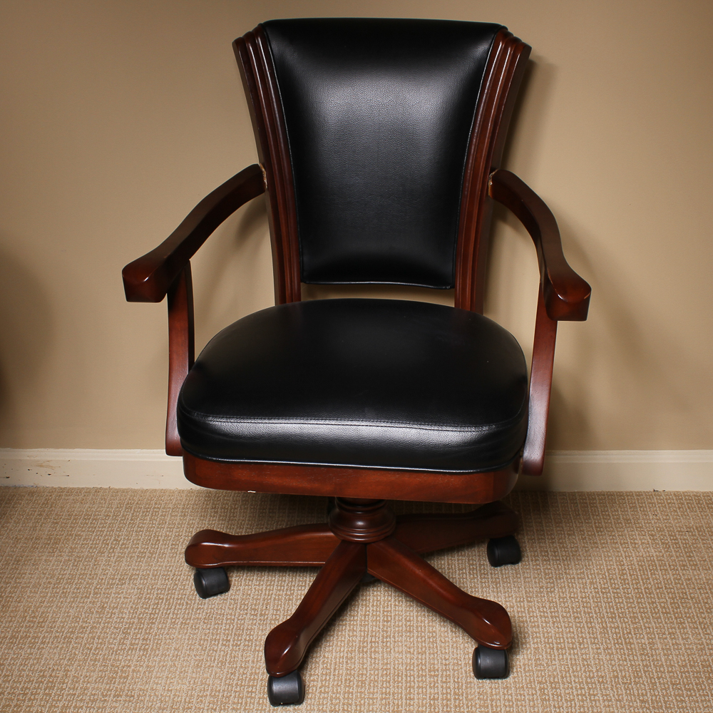 Round Poker Table and Four Matching Chairs