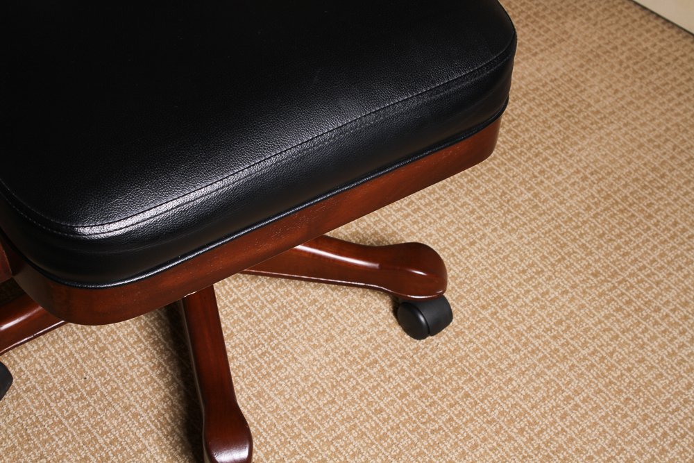 Round Poker Table and Four Matching Chairs