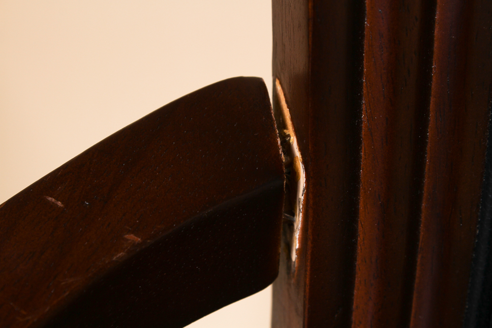 Round Poker Table and Four Matching Chairs