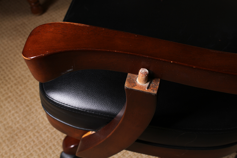 Round Poker Table and Four Matching Chairs