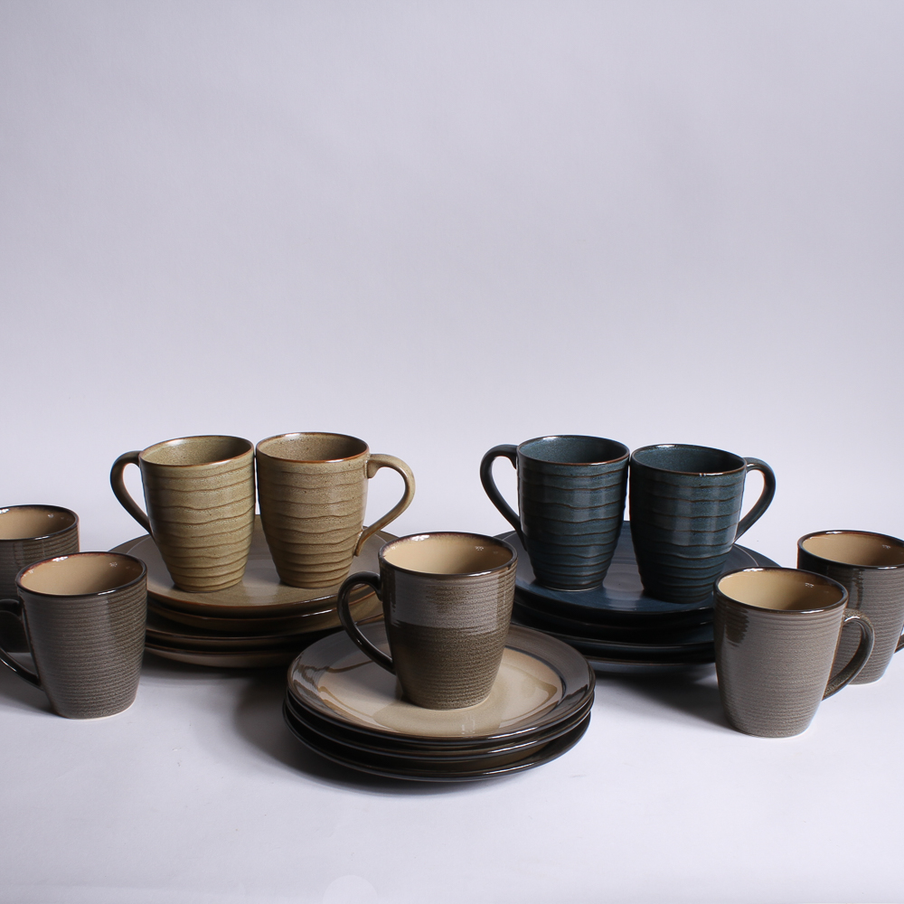 Stoneware Plates and Mugs in Earth Tone Glazes