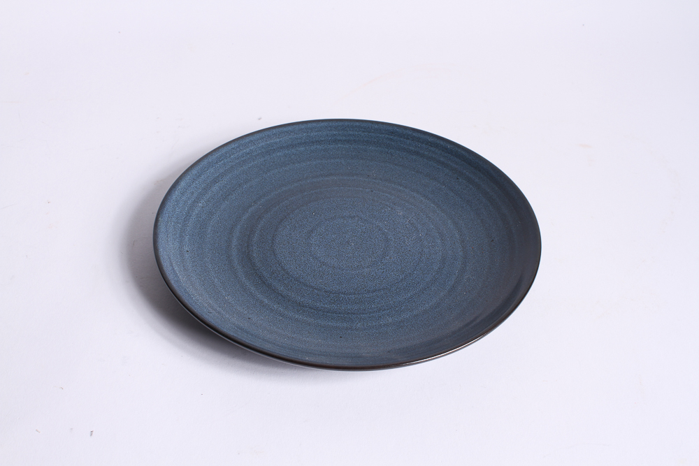 Stoneware Plates and Mugs in Earth Tone Glazes