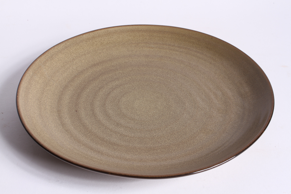 Stoneware Plates and Mugs in Earth Tone Glazes