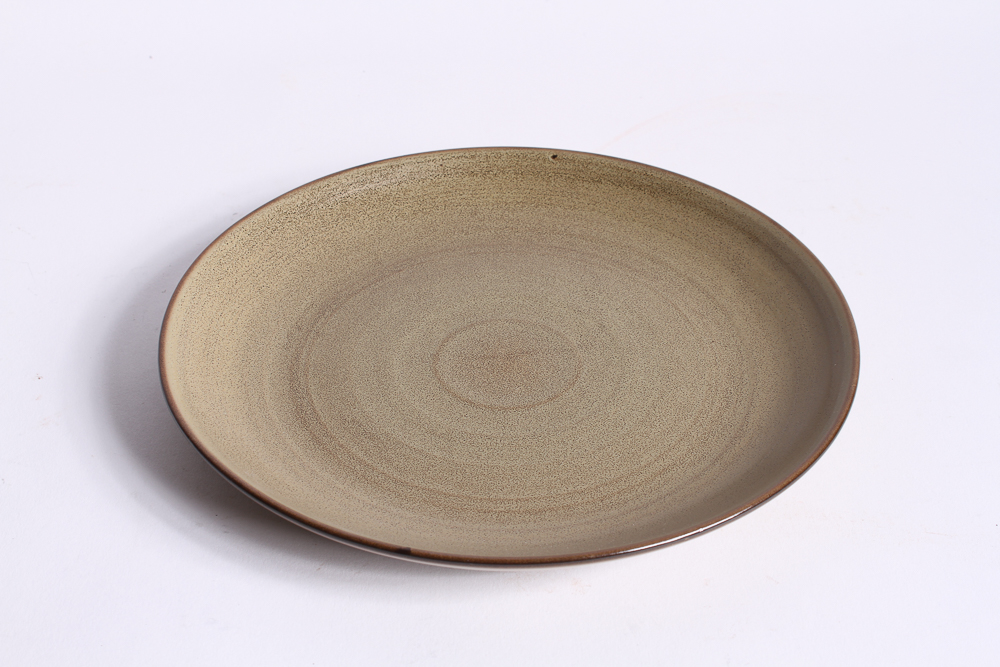 Stoneware Plates and Mugs in Earth Tone Glazes