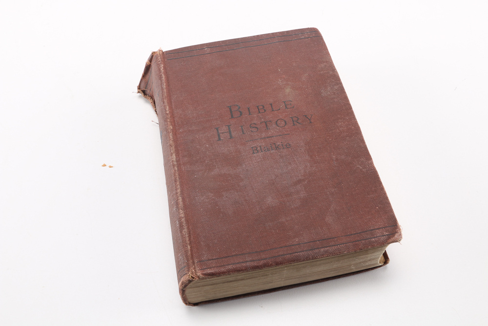 Collection of Hymnals and Bible