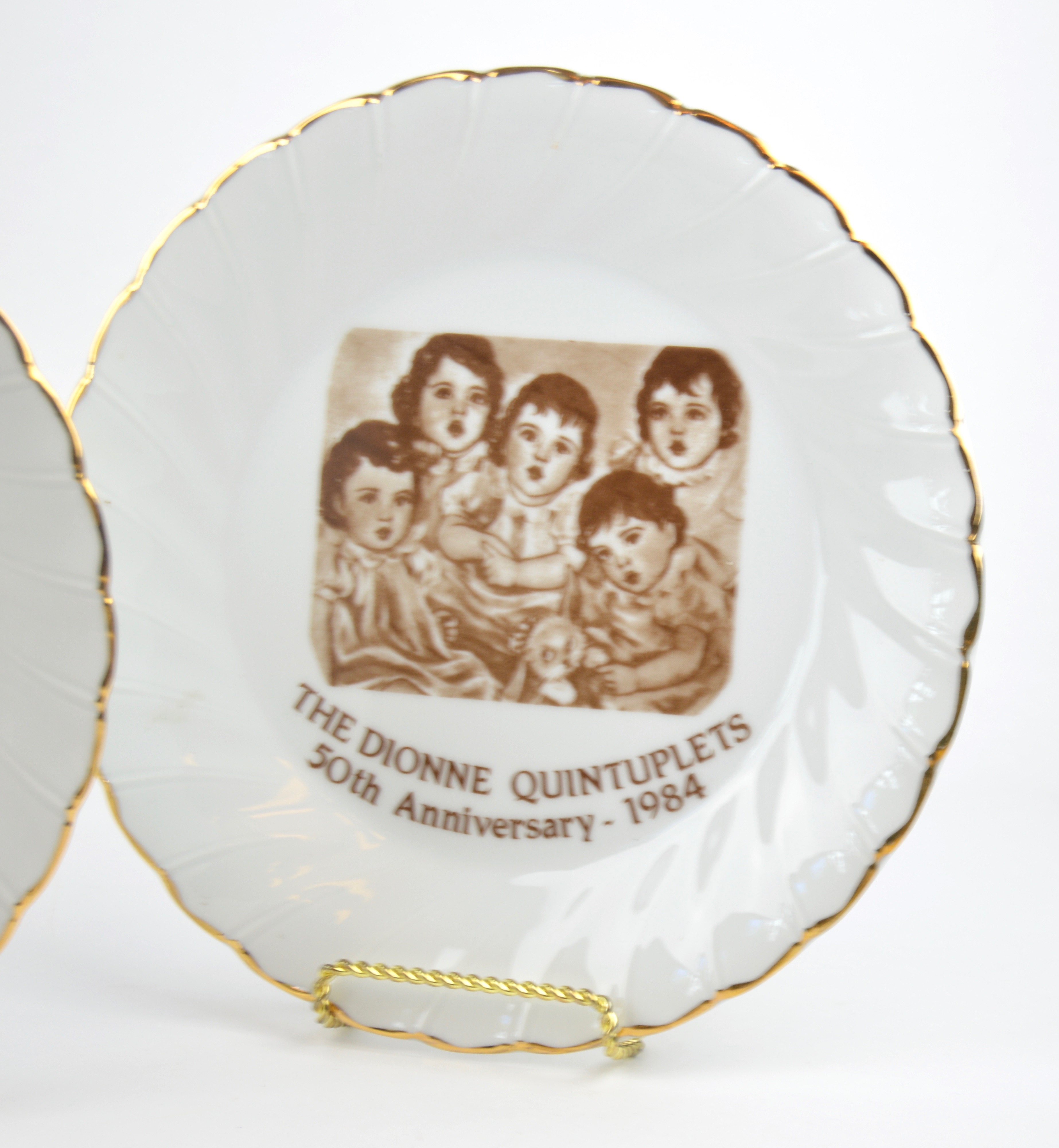 Six Vintage Dionne Quintuplet Collectible Plates and Cake Server