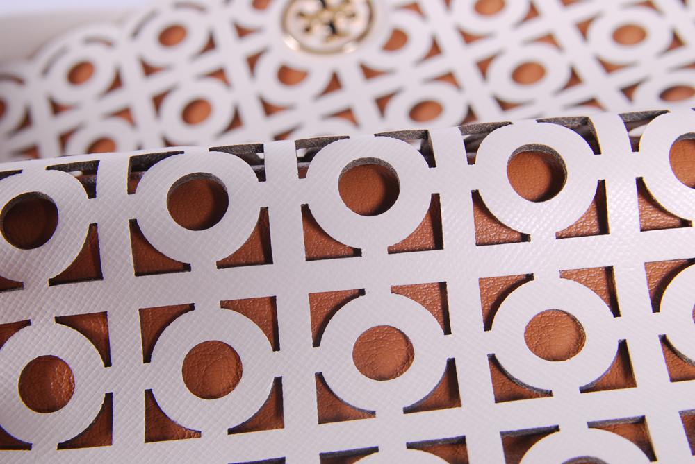 Tory Burch Kelsey Shoulder Bag