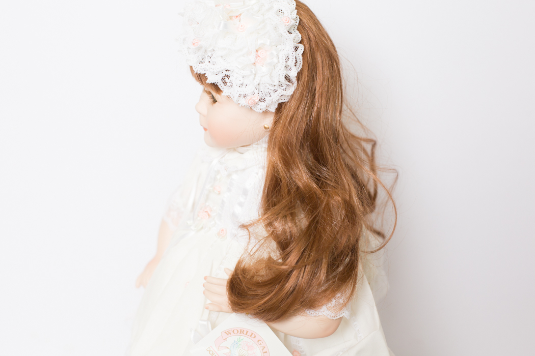 World Gallery Kelly Doll