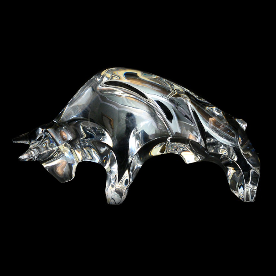 Baccarat Crystal Bull