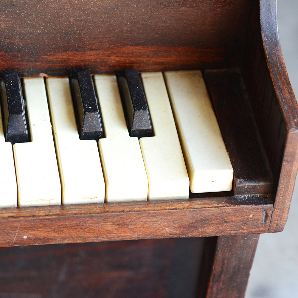 Vintage Children's Schoenhut Piano