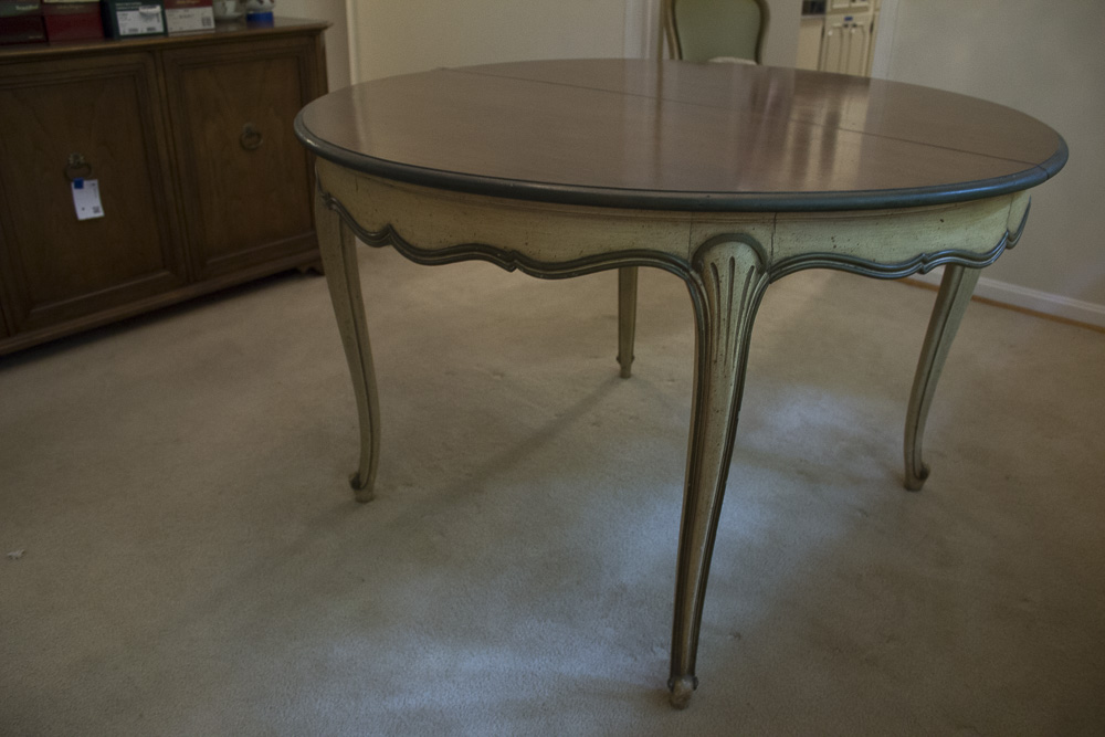 French Provincial Style Round Dining Table