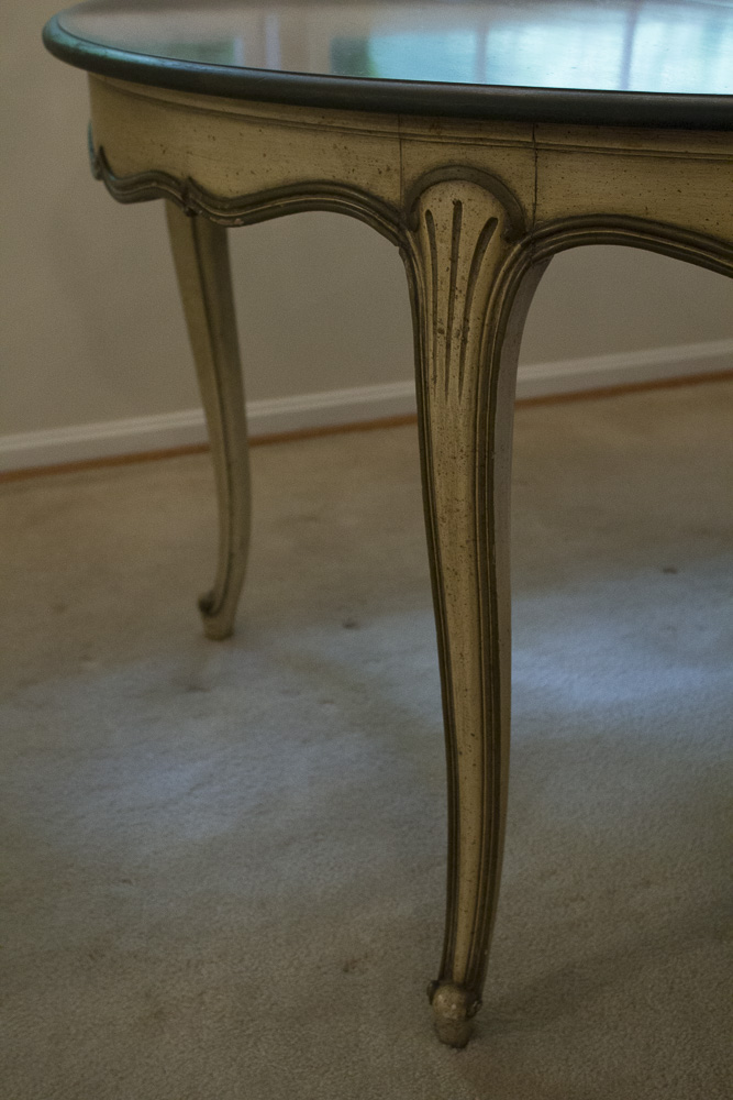 French Provincial Style Round Dining Table