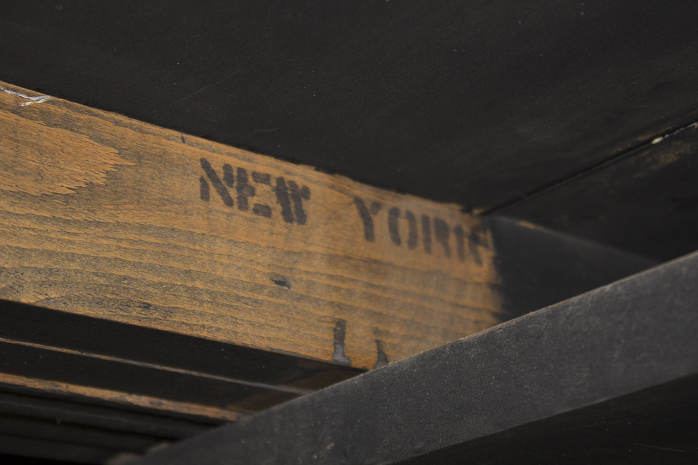 French Provincial Style Round Dining Table