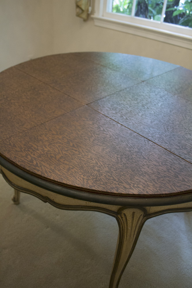 French Provincial Style Round Dining Table