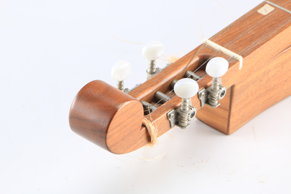 Folkcraft Teardrop Mountain Dulcimer