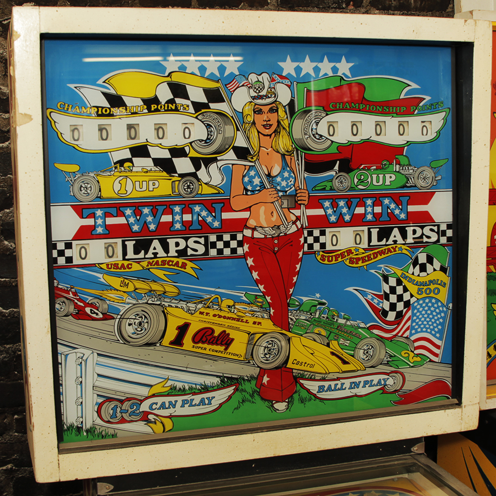 Vintage "Twin Win" Pinball Machine by Bally