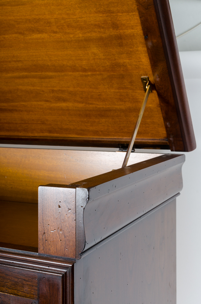 Wooden Cabinet with Hinged Top Moulding