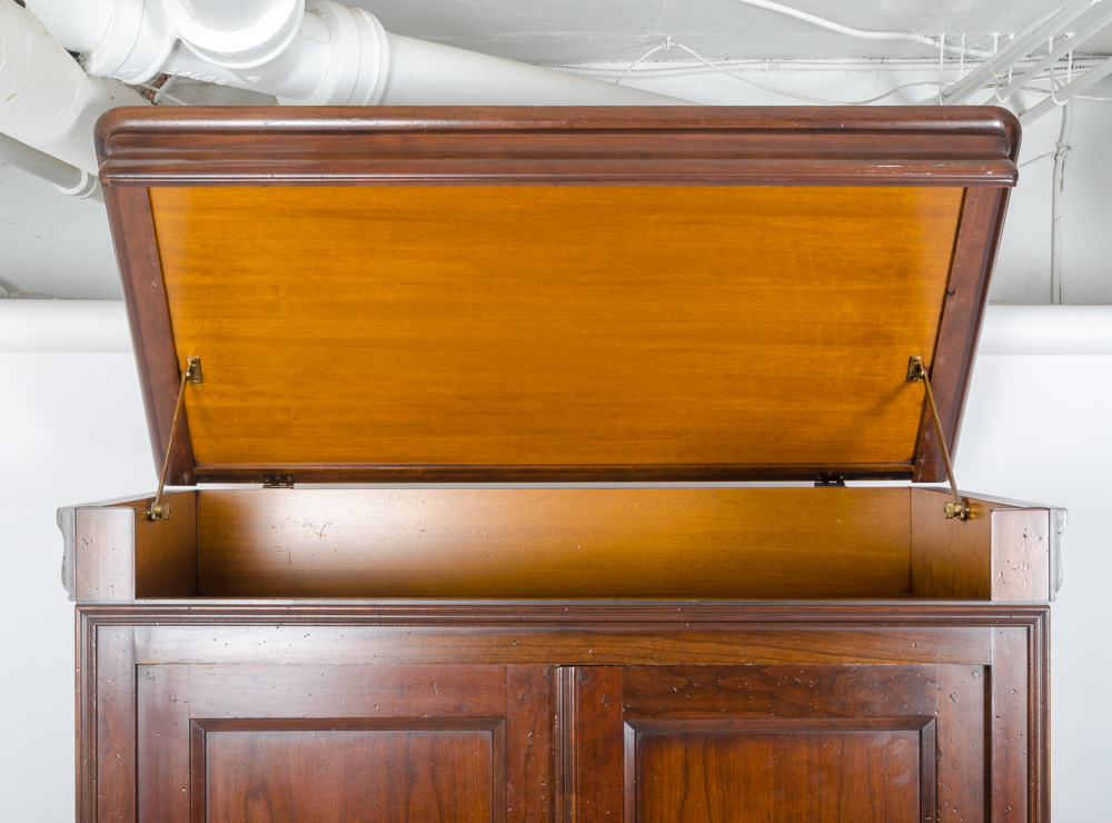 Wooden Cabinet with Hinged Top Moulding