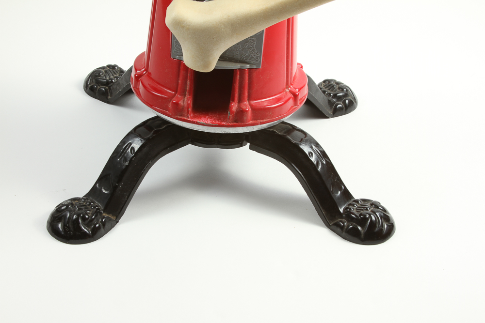 Yuppy Puppy Dog Treat Dispenser