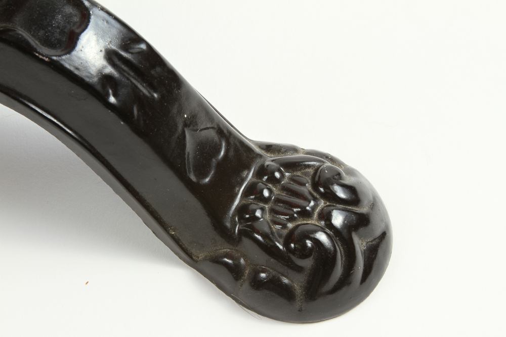 Yuppy Puppy Dog Treat Dispenser