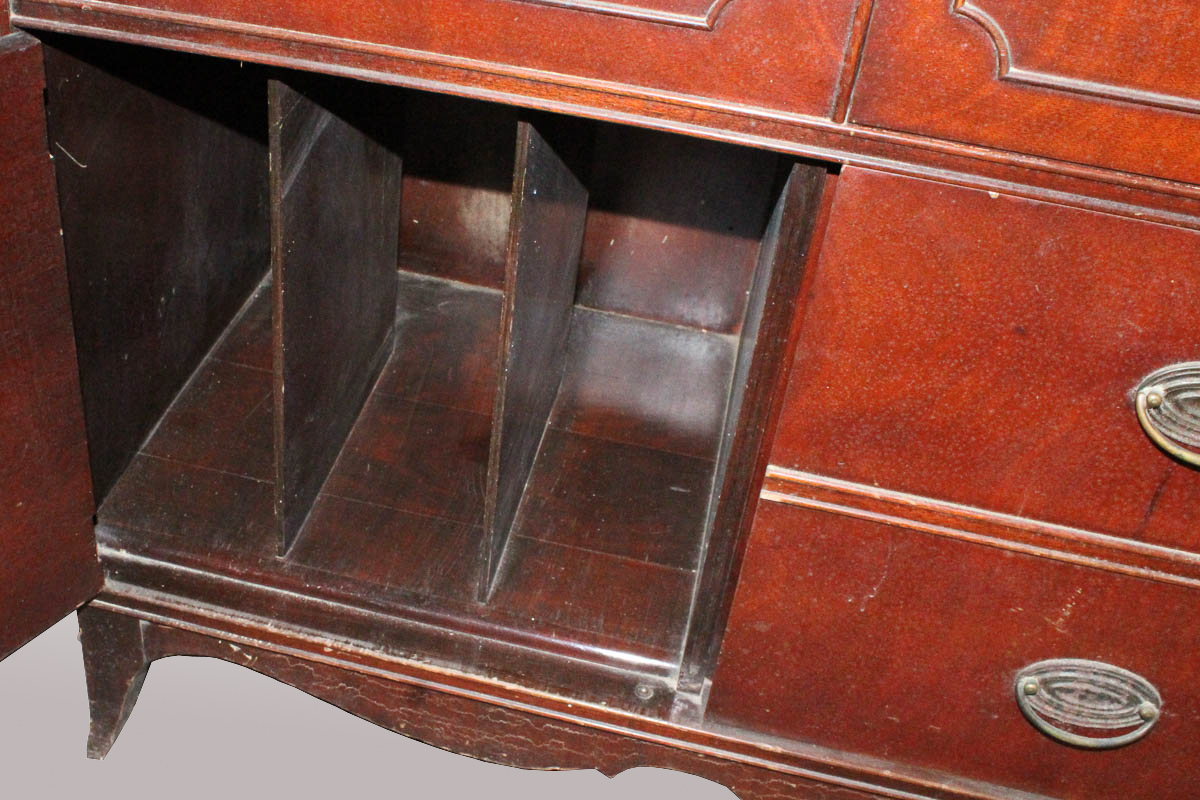 Vintage Zenith Radio and Turntable Cabinet