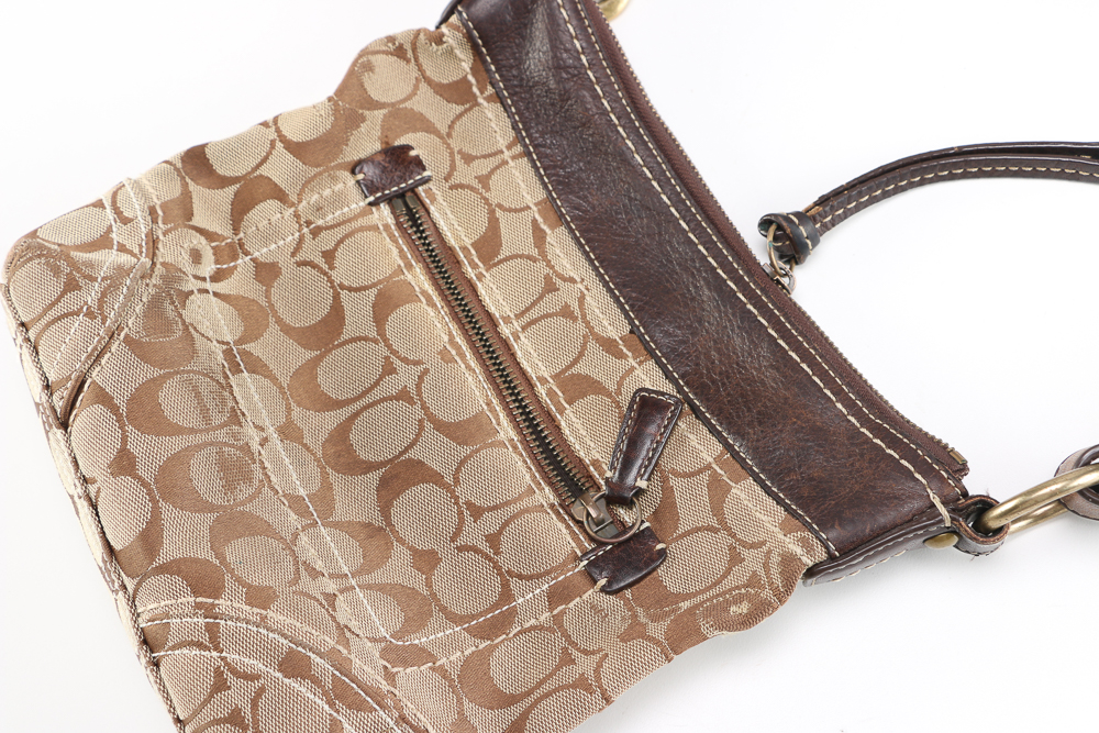 Coach Signature Duffle Crossbody Purse