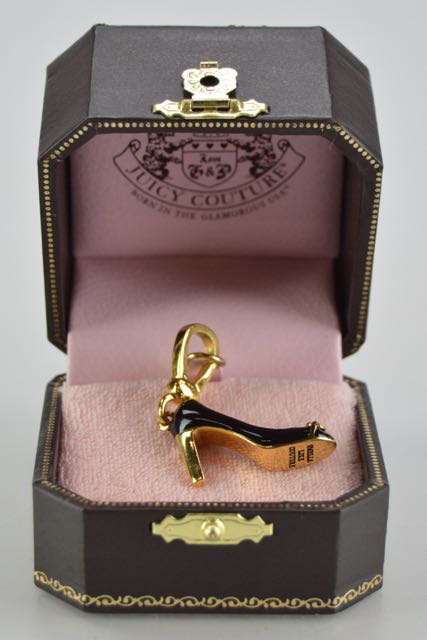 Women's Designer Handbags and Accessories