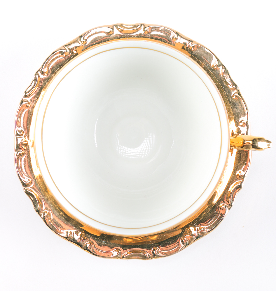 Assemblage of Porcelain Tea Ware Featuring Vintage Nippon