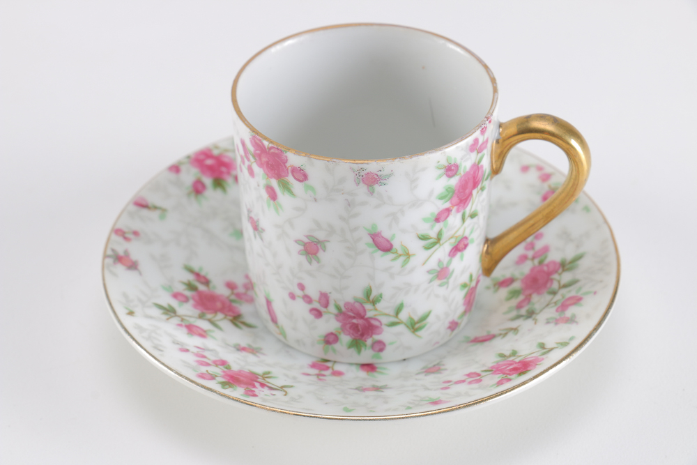 Assemblage of Porcelain Tea Ware Featuring Vintage Nippon