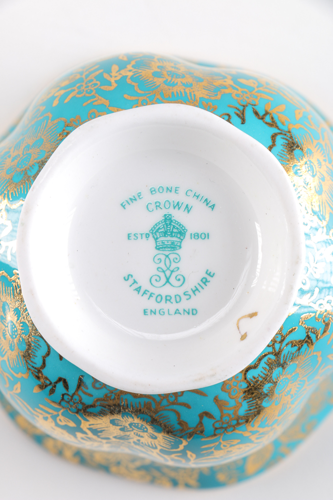 Assemblage of Porcelain Tea Ware Featuring Vintage Nippon