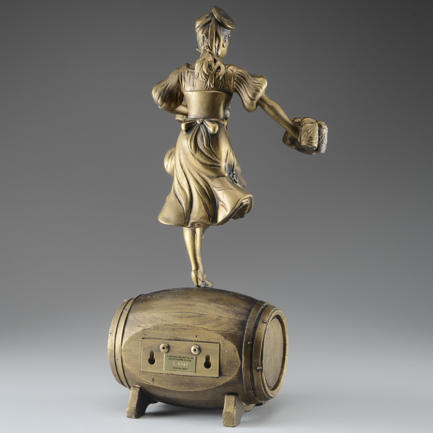 Vintage Blatz Valerie Statue