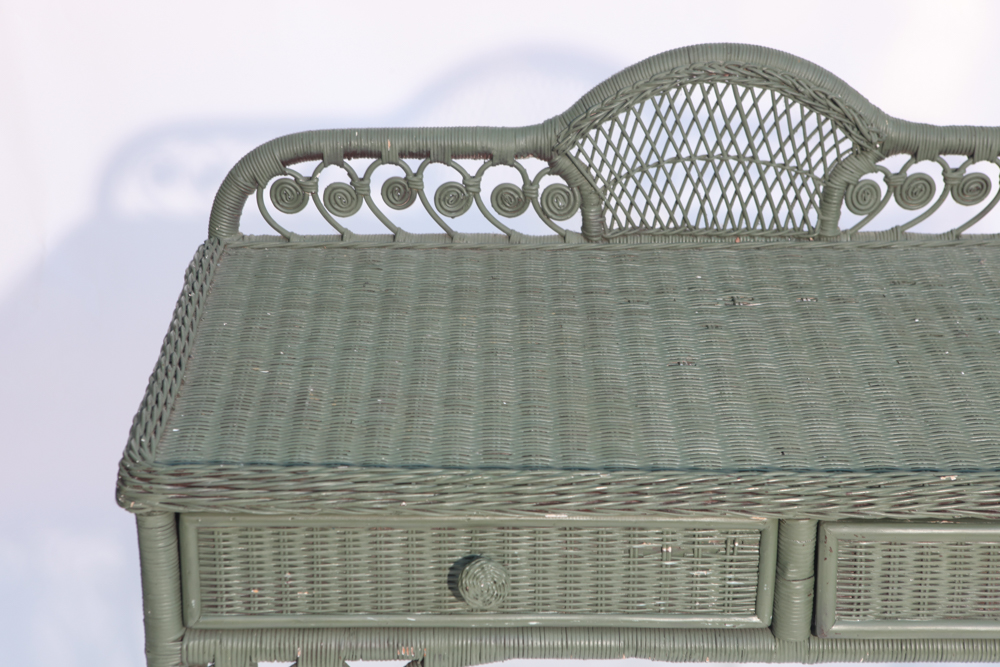 Wicker Vanity Table