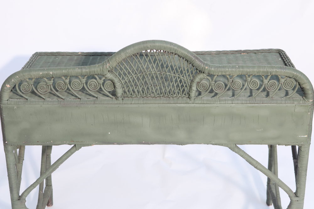 Wicker Vanity Table