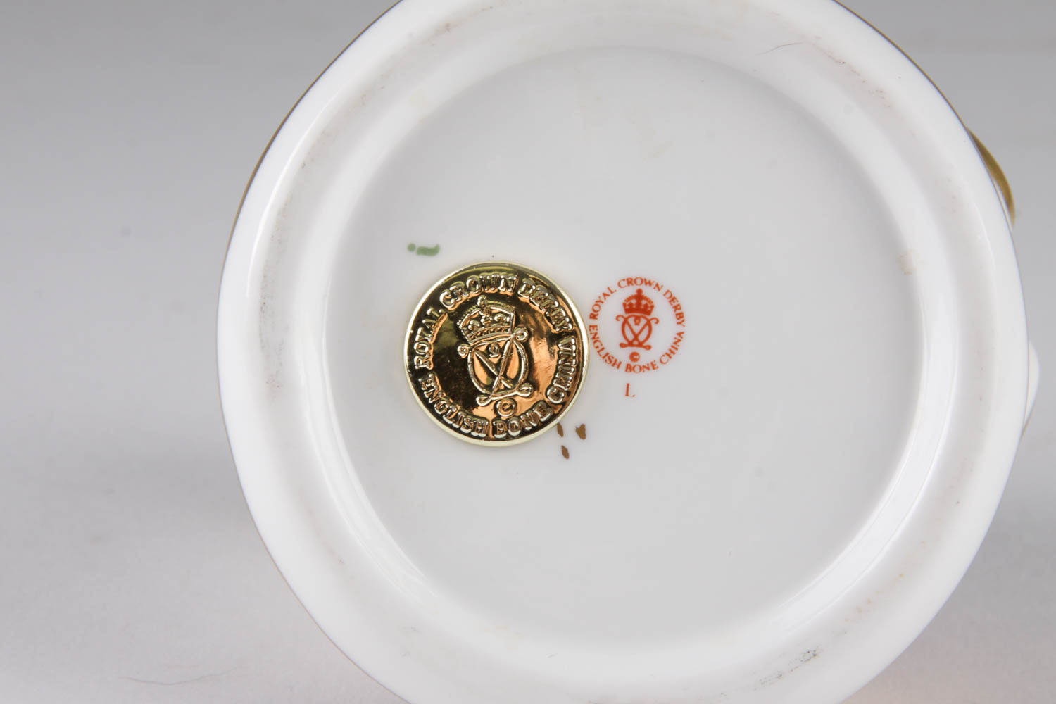 Royal Crown Derby "Imari" Frog Paperweight