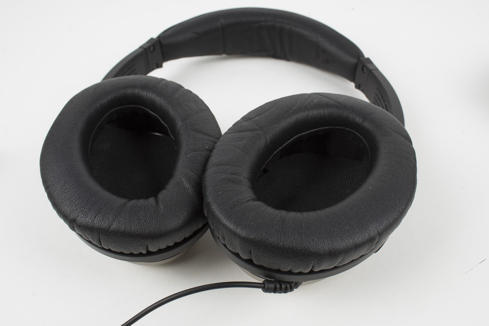 Bose "Quiet Comfort" Noise-Canceling Headphones and Portable CD Player