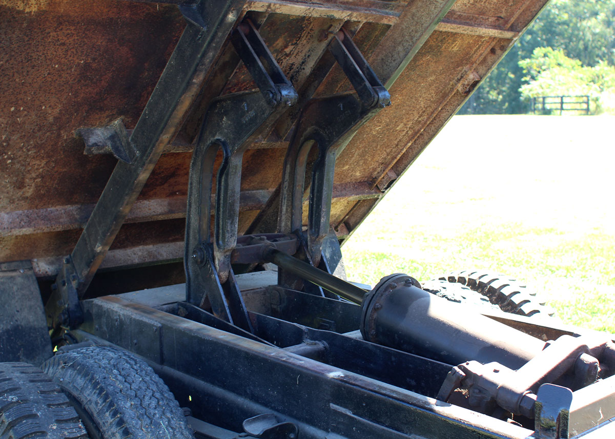 1955 Ford F600 Dump Truck
