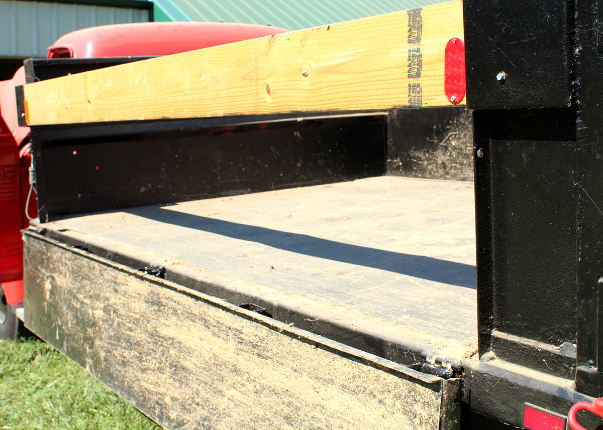 1955 Ford F600 Dump Truck