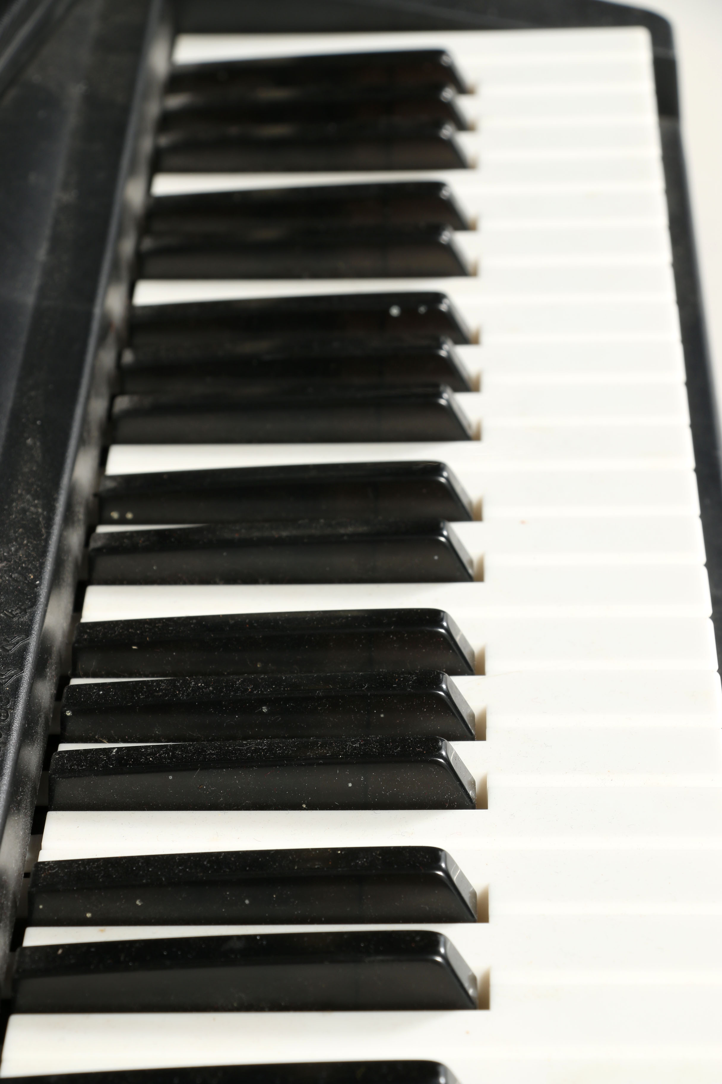 Casio LK-33 Electronic Keyboard