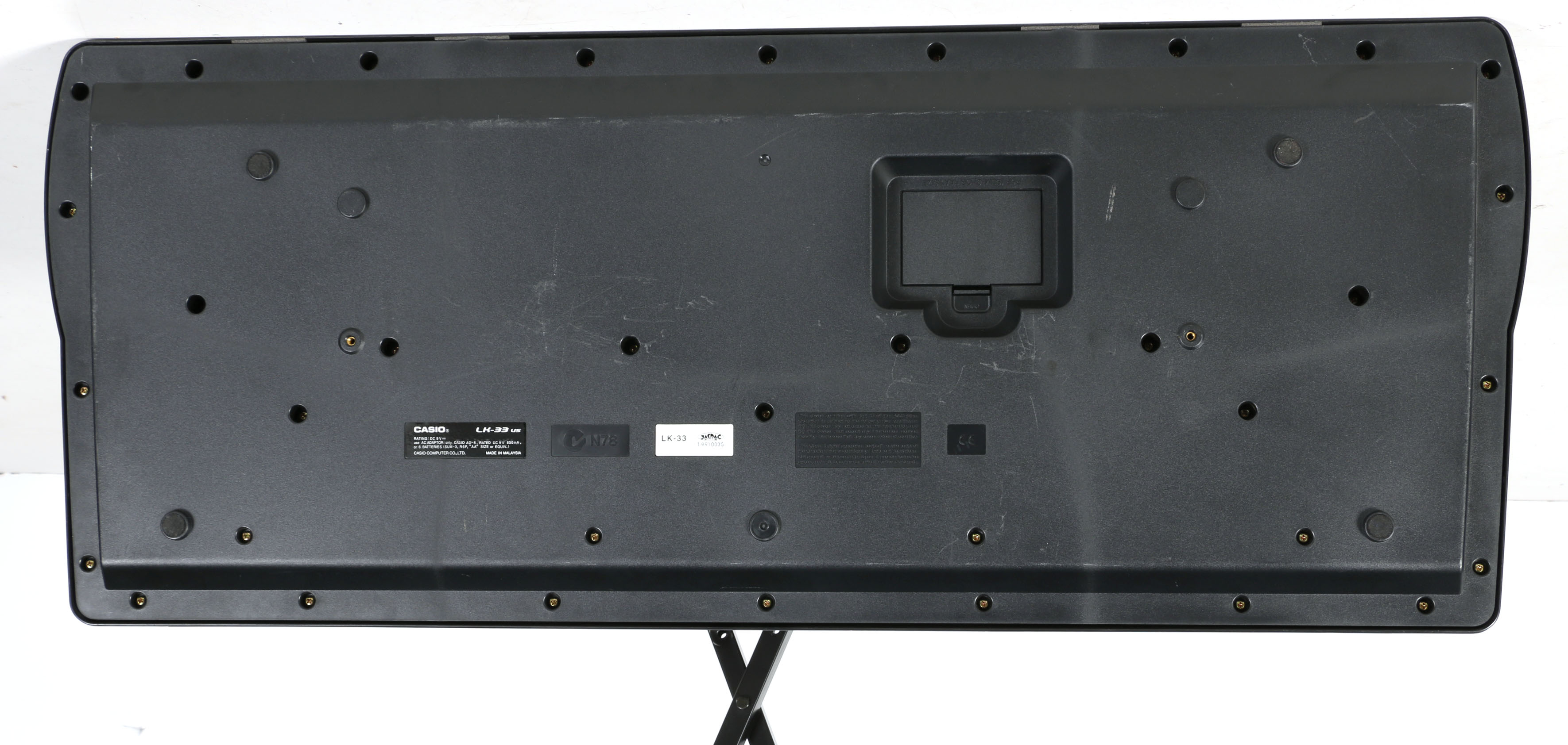 Casio LK-33 Electronic Keyboard