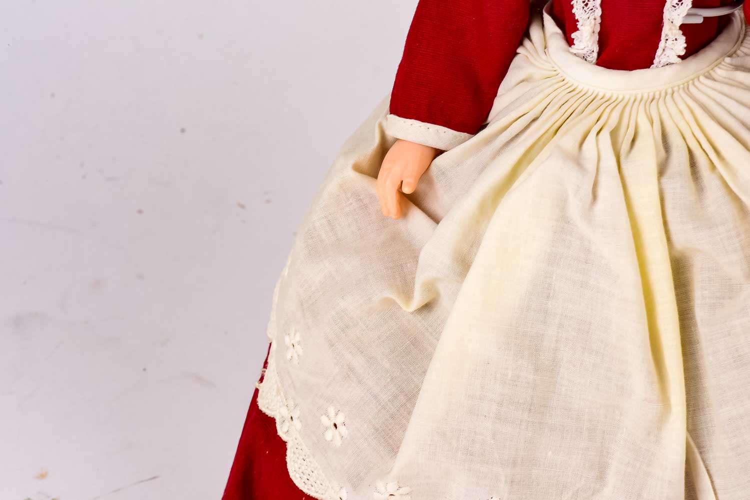 1970s Madame Alexander "Marme" Doll