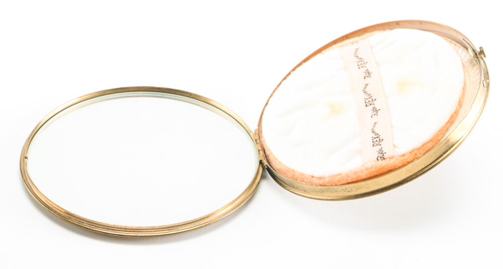 Collection of Keepsakes and a Small Purse