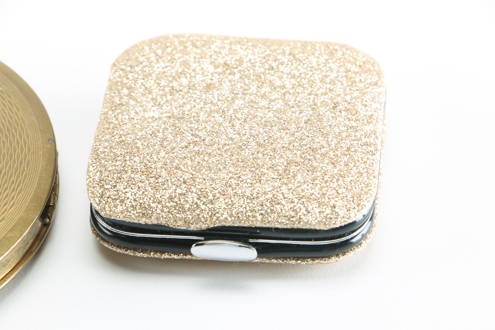 Collection of Keepsakes and a Small Purse