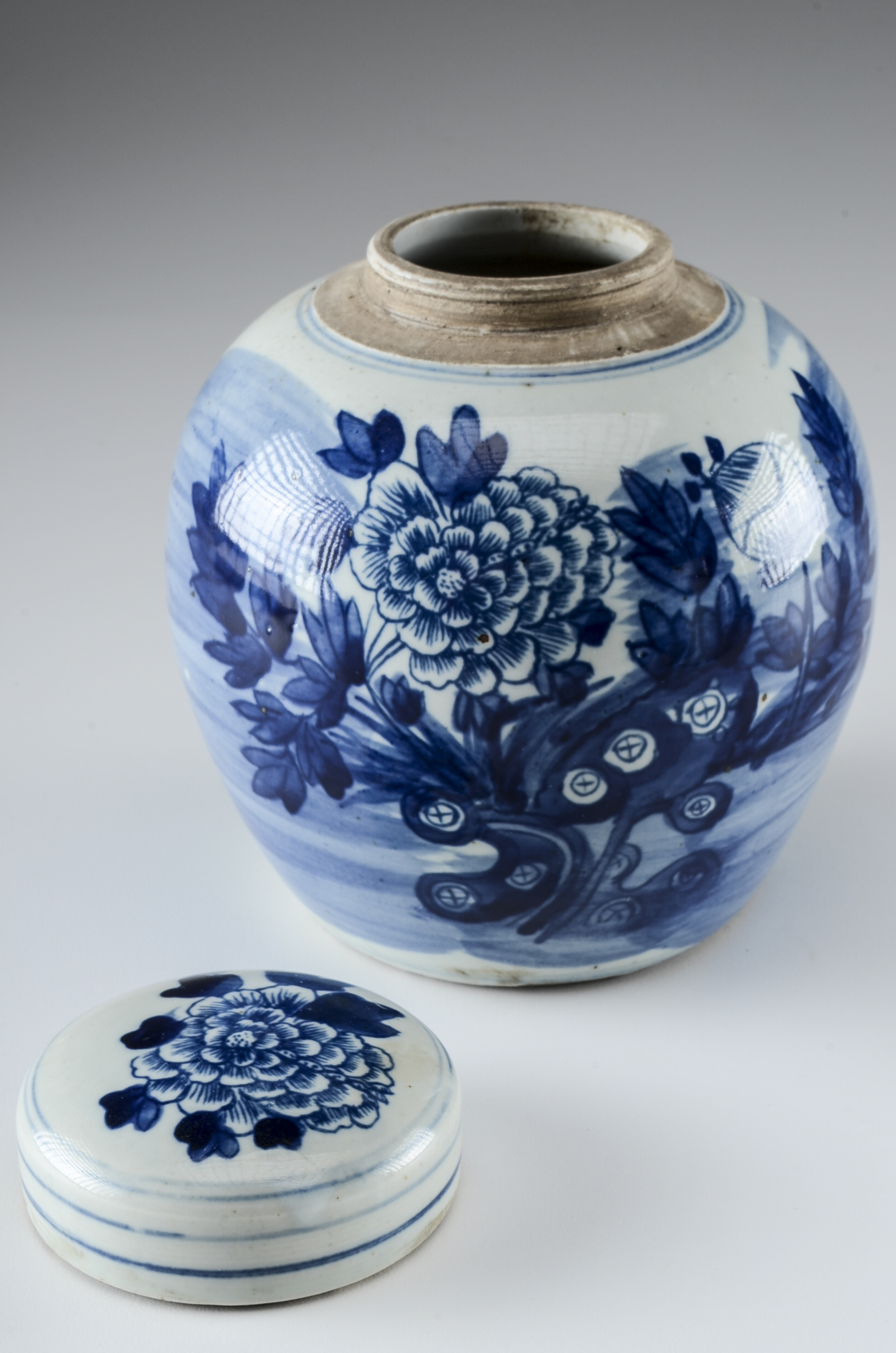 Pair of Hand Painted Chinese Blue Peony Ginger Jars