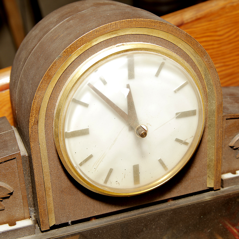Vintage Budweiser Clydesdale Bar Clock and Light