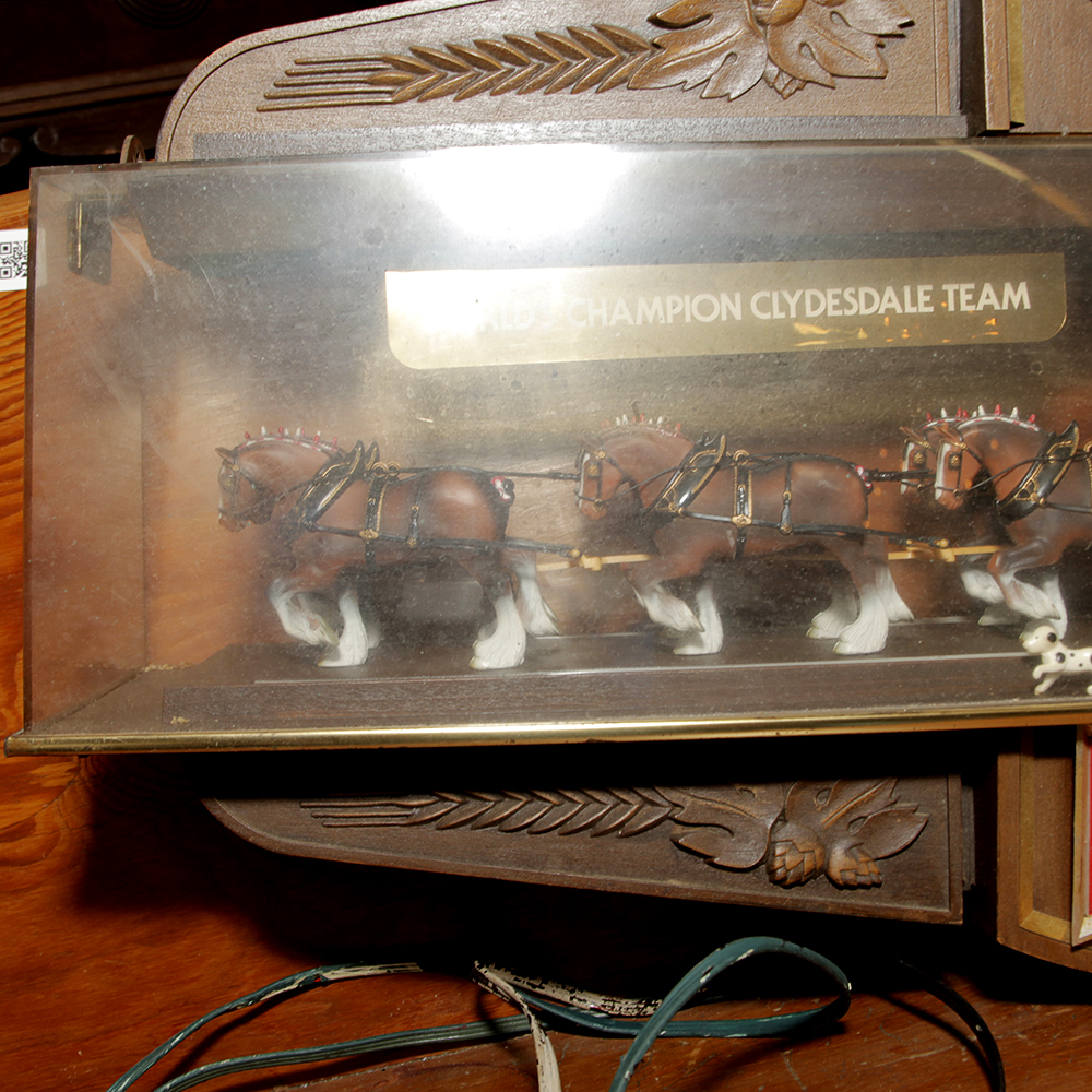 Vintage Budweiser Clydesdale Bar Clock and Light