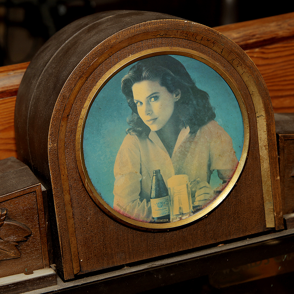 Vintage Budweiser Clydesdale Bar Clock and Light