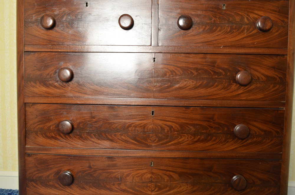 Antique Veneer Dresser