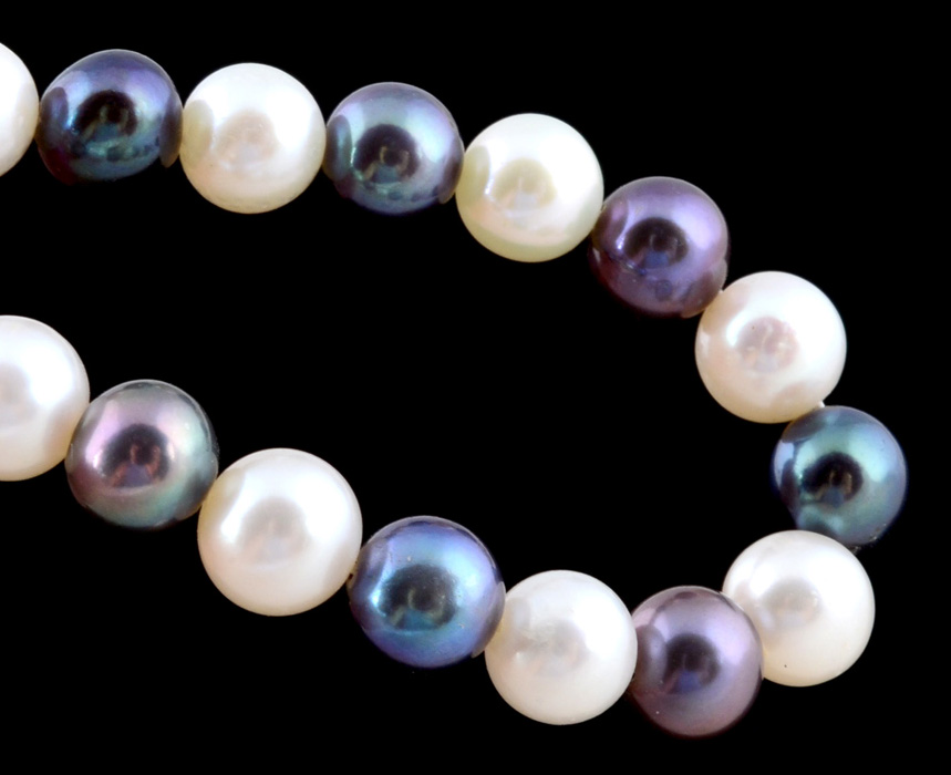 Cultured and Freshwater Pearl Bracelet with 14K Yellow Gold Filigree Pearl Clasp