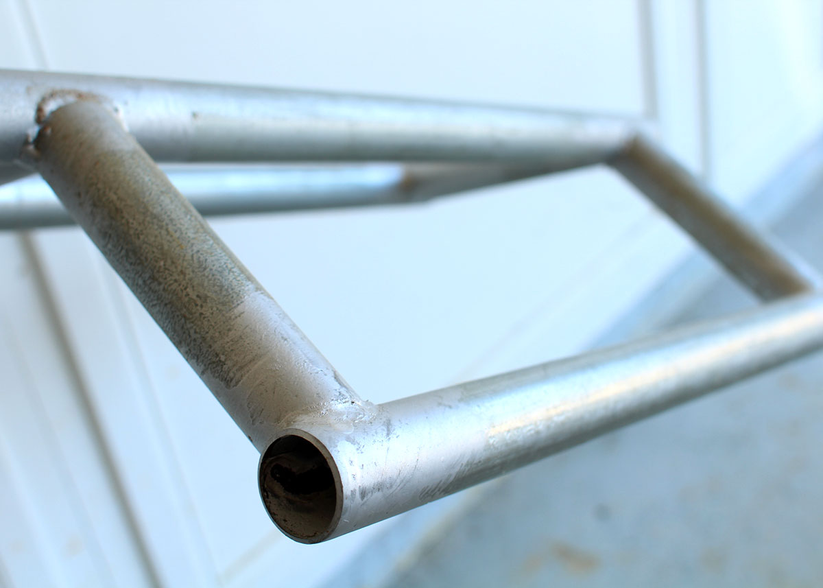 Cast Metal Wall Mount Saddle Rack