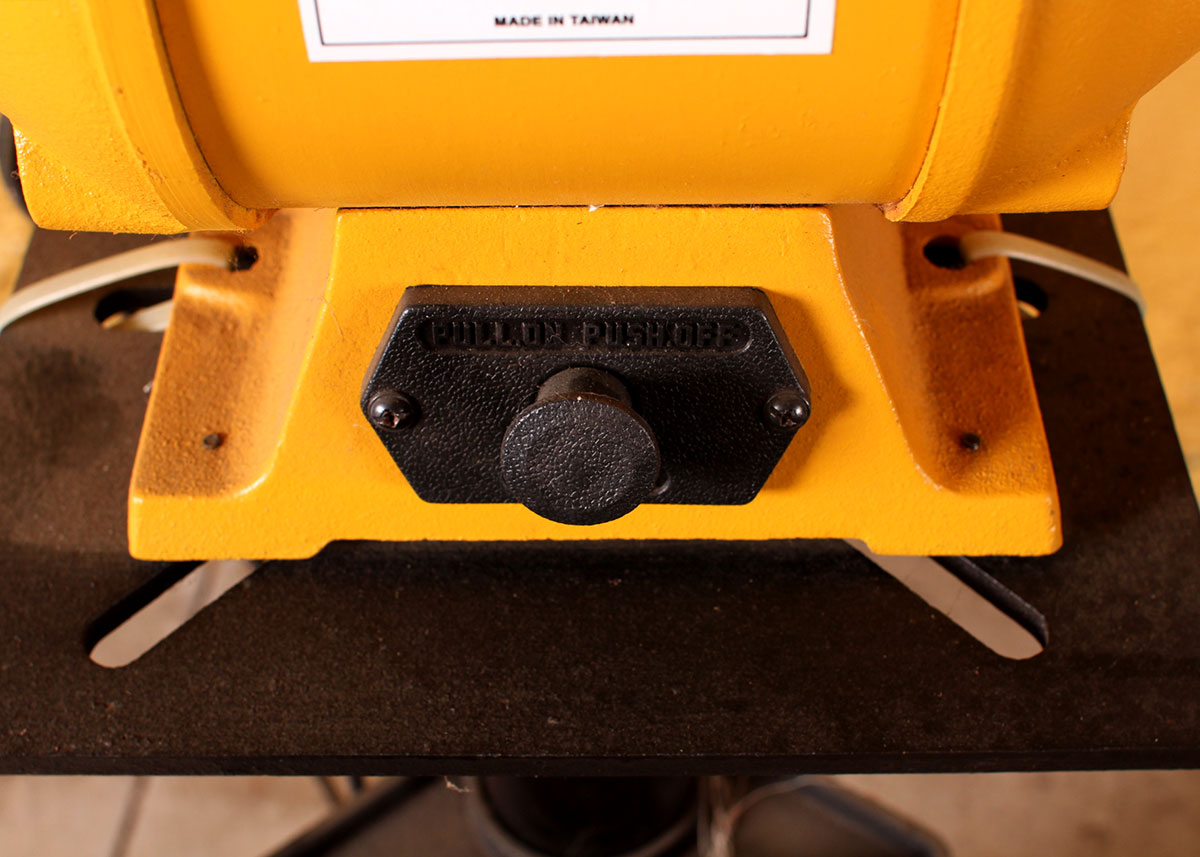 Grizzly Industrial 8" Buffer with Stand